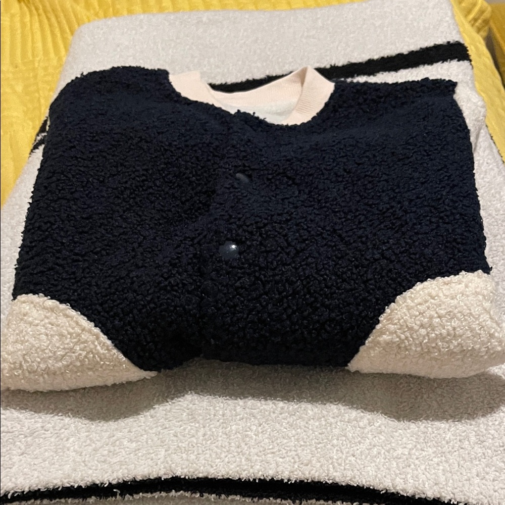 Cozy Kids Navy and Cream Bomber Jacket - Picture 4 of 4